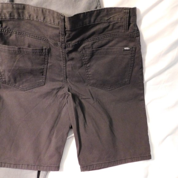 Vans "Cooper" Shorts" Off the Wall Men's Size 30 Lot of 3 Gray and Black NEW - Picture 7 of 8